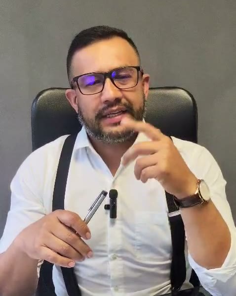 Dr. Ricardo Suaza Jiménez